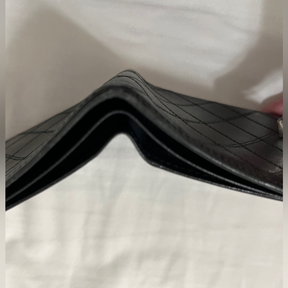 Authentic Chanel wallet - Picture 5 of 9
